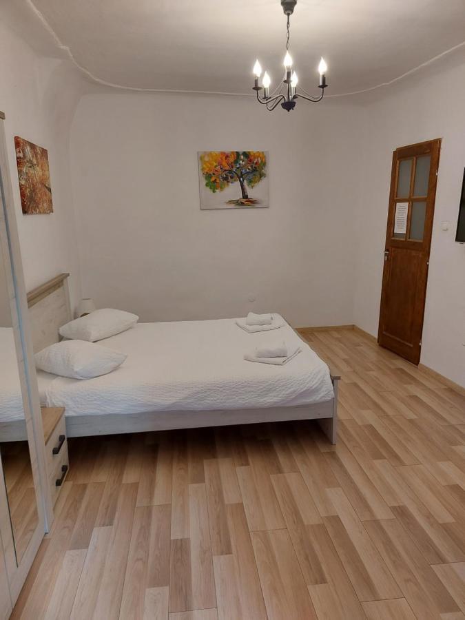 סיביו Poet Pastior Residence מראה חיצוני תמונה