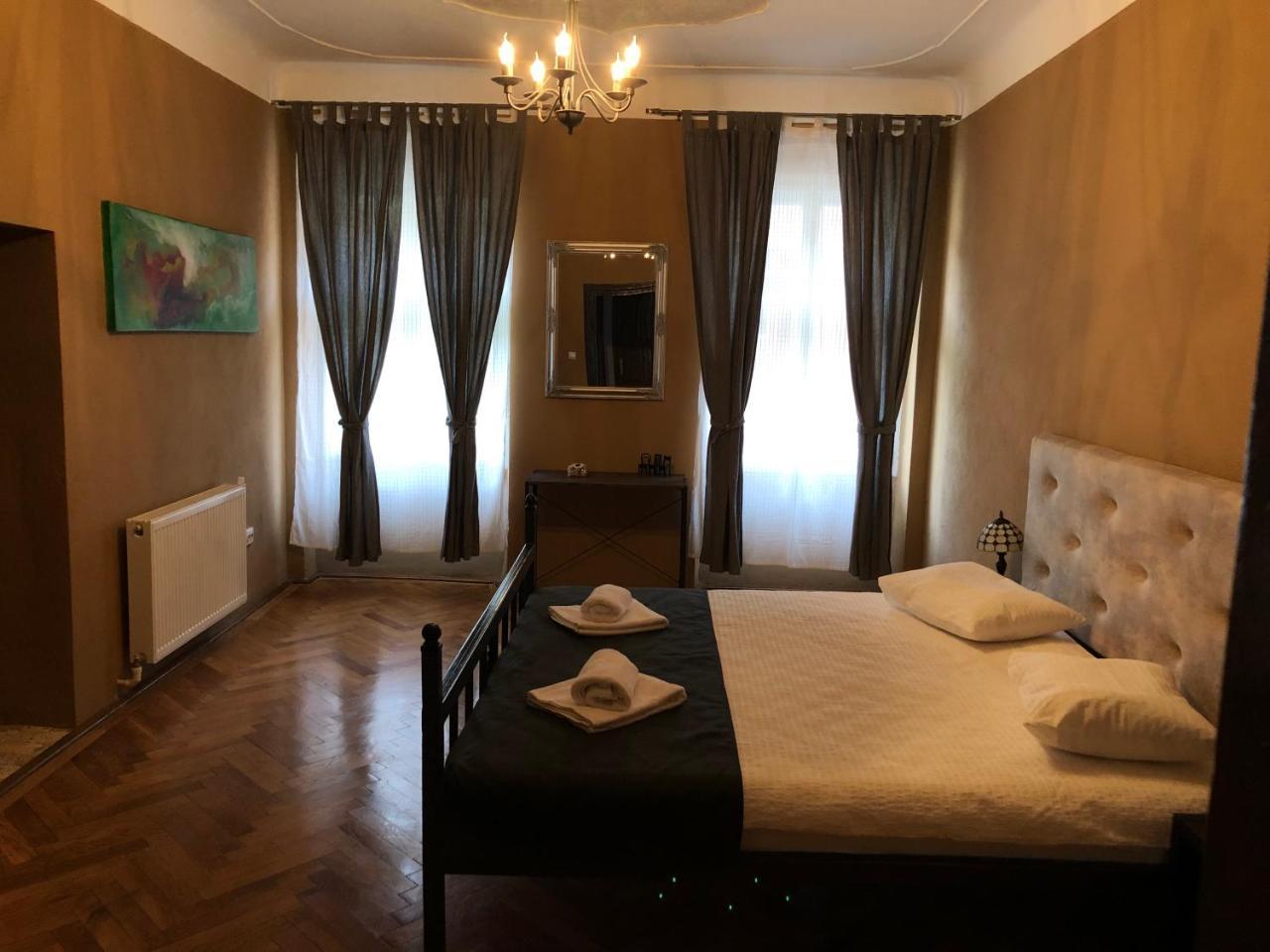 סיביו Poet Pastior Residence מראה חיצוני תמונה
