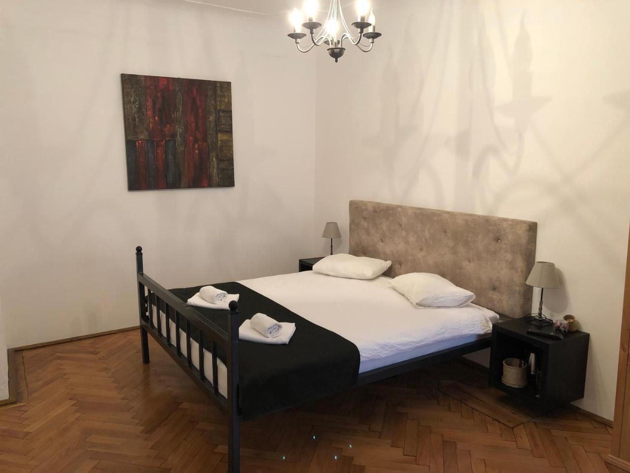 סיביו Poet Pastior Residence מראה חיצוני תמונה