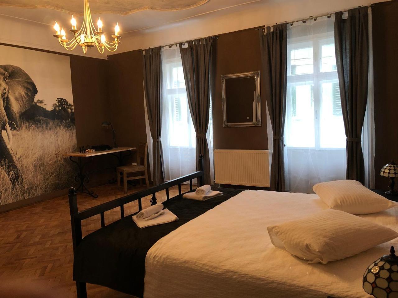 סיביו Poet Pastior Residence מראה חיצוני תמונה